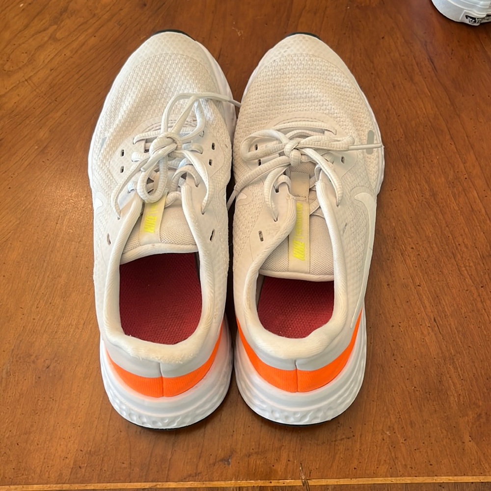 Running shoes from Nike. Good condition.